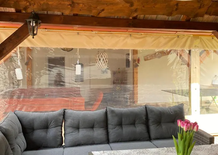 Guest house Aranyfuert Vendeghaz 3*